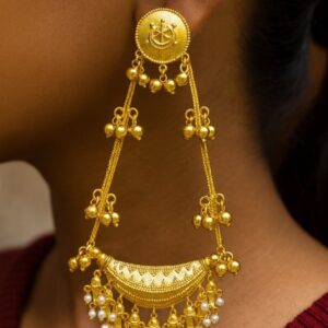 Piyu long Earring (Golden)