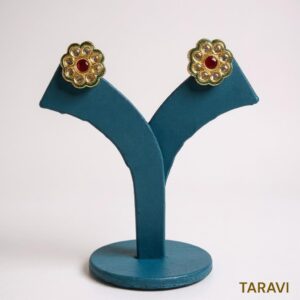 Sunehri Phool kundan Tops ( kundan / Red / stud / Tops/ small )