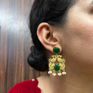 Rashika earrings( Green / Short )