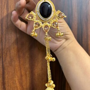 Tara earring (black/ethnic/golden)