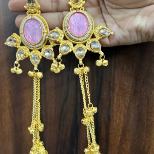 Tara earring (pink/ethnic/golden)