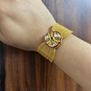 Sona Kundan Bracelet (Green/Golden)