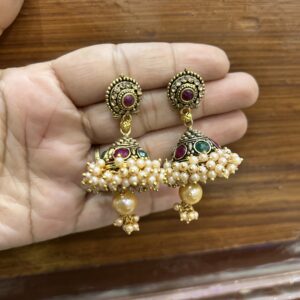 Manisha Pearl jhumka(multicolor  /Cream/Jhumki )